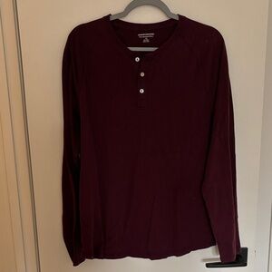 Amazon Essentials Men's Dark Red Long Sleeve Henley